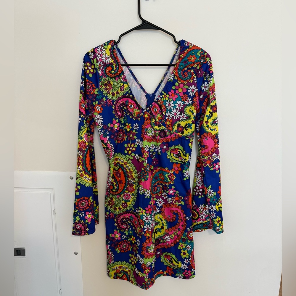 Halloween - Women’s 70s Hippie Paisley Costume | Size M/L | Groovy Retro